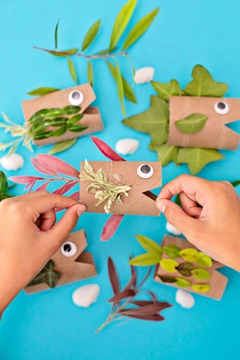 NATURE PAPER TUBE FISH CRAFT Fish Crafts Preschool, Fish Paper Craft, Fish For Kids, English Advanced, Animals Craft, Fish Craft, Kids Recipe, Fish Activities, Nature Paper