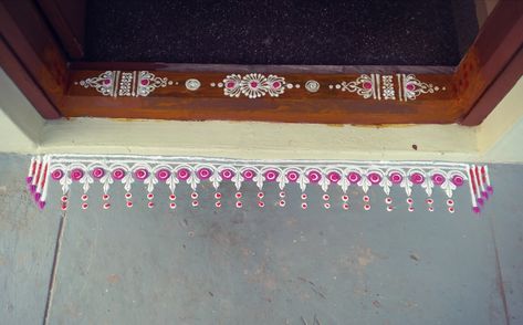 Navaratri festival doorstep border rangoli design Day-5 🌸🌸 Doorstep Rangoli, Creative Rangoli Designs, Navaratri Festival, Creative Rangoli, Border Rangoli, Rangoli Side Designs, Big Rangoli, Festival Rangoli, Big Rangoli Designs