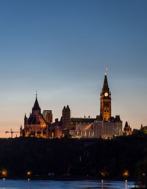 Parliament Hill, Ottawa. Ottawa Parliament Hill, Parliament Hill Ottawa, Ottawa Christmas, Ottawa Parliament, Canada Toronto City, Ottawa City, Ottawa Travel, Canada Eh, Canada Photography