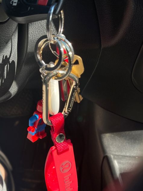 Spiderman Car Decoration, Spiderman Car Accessories, Car Key Lanyard Aesthetic, Spider-man Car, Spider Man Keychain, Spiderman Lego Keychain, Spiderman Car, Car Things, Car Phone Holder