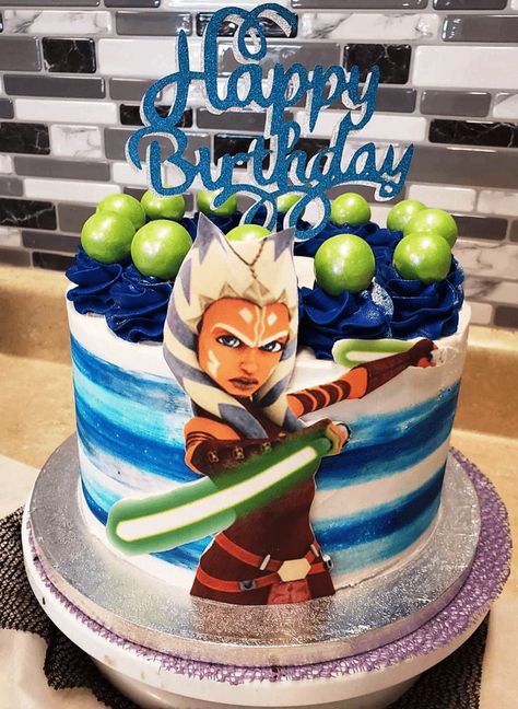 Ahsoka Tano Birthday Cake Ideas Images (Pictures) Dominican Cake, Tank Cake, Star Wars Birthday Cake, Marvel Cake, Baker Cake, Cake Designs Images, Star Wars Birthday Party, Animal Cakes, 6th Birthday Party