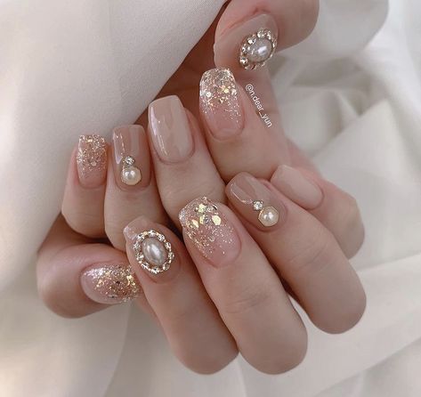 Nails/soft pink nails/ aesthetic pink nails/princess nails/short nails Princess Nails Aesthetic, Pink Nails Soft, Short Aesthetic Nails, Nails Aesthetic Pink, Nails Soft Pink, Aesthetic Pink Nails, Asian Nail Art, Short Aesthetic, White Nails With Gold