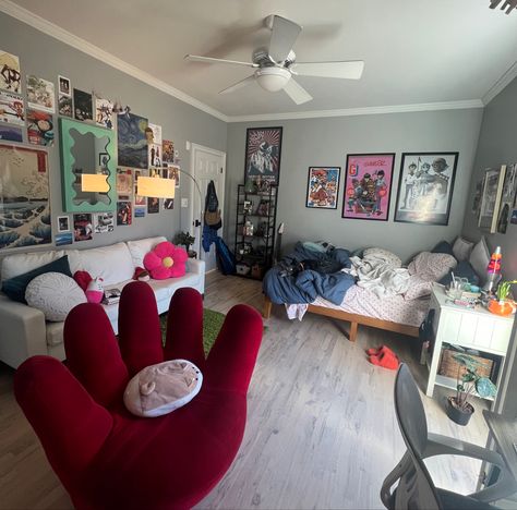 room inspo | aesthetic room | hand chair | punk | gorillaz | gorillaz poster | posters | japan | guitar | indie room | indie | flower pillow | cute pillows | lava lamp | gamer room | green rug | Gorillaz Room, Gaming Chair Aesthetic, Gorillaz Poster, Gorillaz Aesthetic, Room Indie, Room Inspo Aesthetic, Hand Chair, Cute Apartment, Room Green