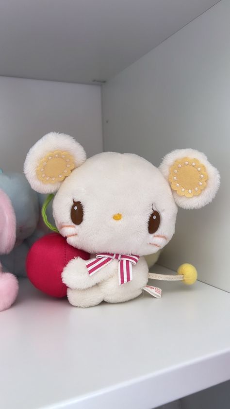 Cherina Cherine Sanrio, Sanrio Plushie Pattern, Sanrio Plush Pattern, Sanrio Mocha Plush, Cherinacherine Sanrio, Sanrio Plushies, Sanrio Plush, Doll Plushies, Plushie Patterns