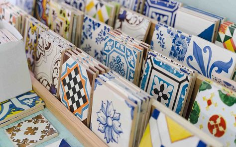 Shopping In Lisbon, Lisbon Shopping, Cool Shops, Tile Painting, Ceramic Store, Wool Jackets, Hand Painted Tile, Pottery Houses, Traditional Pottery