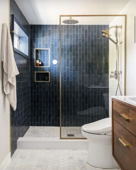 Bathrooms Inspiration Modern, Creative Bathroom Storage, Creative Bathroom Storage Ideas, Blue Shower Tile, Blue Bathroom Ideas, Dark Blue Bathrooms, Blue Bathrooms Designs, Bathrooms Inspiration, Blue Bathroom Tile