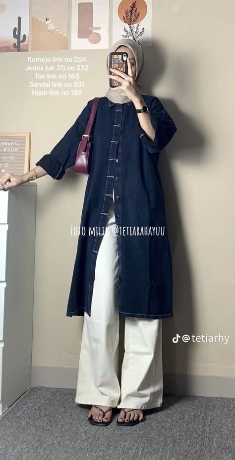 Outfit Ngampus, Muslimah Fashion Casual, Outfit Hijab Casual, Modest Casual Outfits, Simple Style Outfits, Hijab Trends, Muslim Outfits Casual, Hijab Style Casual, Hijabi Fashion Casual