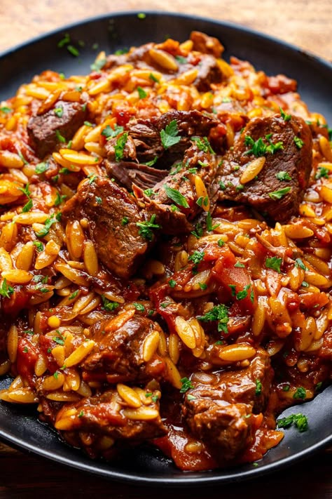 Stew Meat Meal Ideas, Authentic Italian Beef Recipes, Keto Recipes For Family, Beef For Stew Recipes, Beef And Orzo, Beef Risotto, Beef Braised, Greek Meals, Short Ribs Slow Cooker