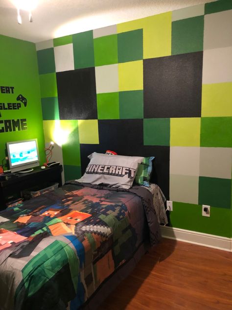 Hunter Bedroom, Modern Glam Home, Bedroom Minecraft, Thomas Bedroom, Bedroom Ideas Minecraft, Mind Craft, Minecraft Bedroom Decor, Minecraft Pattern, Teenage Boy Room