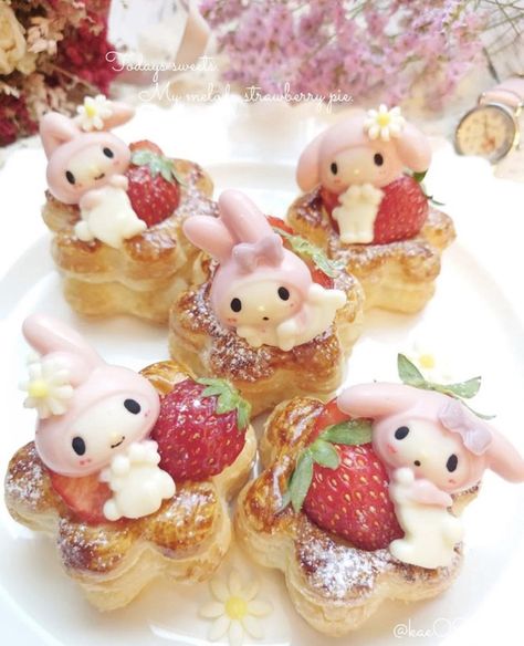 Gourmand Aesthetic, Kawaii Pastries, Bunny Parfait, Cute Pastries, Pastries Aesthetic, Strawberry Pastry, Sweets Aesthetic, Strawberry Pies, Kawaii Foods