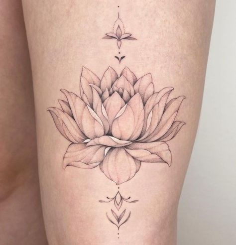 Lotus Tattoo Hip, Spiritual Flowers Tattoo, Lotus Flower Tattoo Ideas For Women, Lotus Tattoo Realistic, Unique Lotus Tattoo, Chinese Lotus Flower Tattoo, Water Lotus Tattoo, Lotus Flower Tattoo Bicep, Lotus Hip Tattoos Women