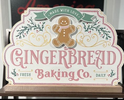 Gingerbread Baking, Chalk Crafts, Gingerbread Crafts, Baking Company, Chalk Couture, Diy Youtube, Diy Signs, Christmas In July, Christmas Movies