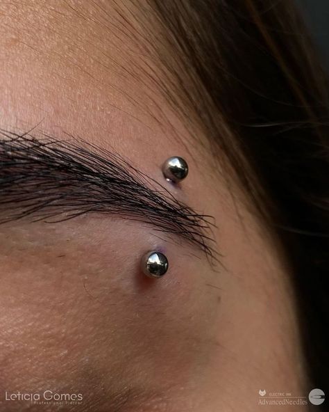 Face Piercings, 4 Tattoo, Cool Piercings, Cute Piercings, Facial Piercings, Eyebrow Piercing, Body Jewelry Piercing, Body Piercings, Body Modifications