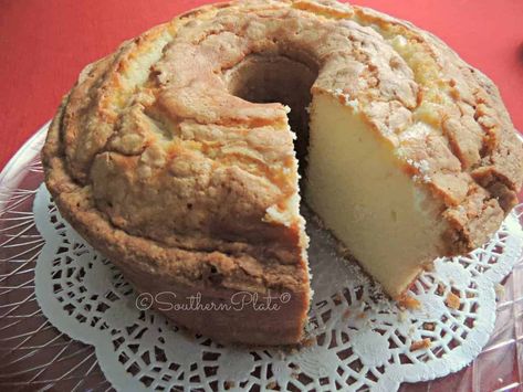 Easy Pound Cake, Pound Cake Recipes Easy, Cheese Pound Cake, Cream Cheese Pound Cake, Torte Cupcake, Pound Cake Recipes, Cake Flour, Food Cakes, Homemade Cakes