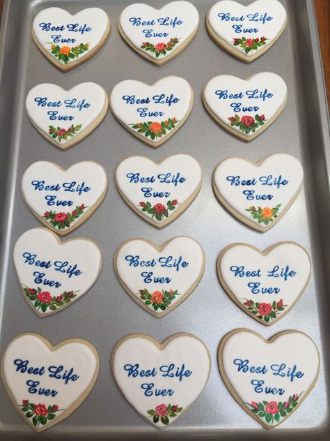 “Best life ever” sugar cookies Jw Cookies, Icing Decorations, Best Life Ever, Jehovah Witness, Decorator Icing, Icing Cookies, Cookie Cake, Best Life, Sugar Cookies