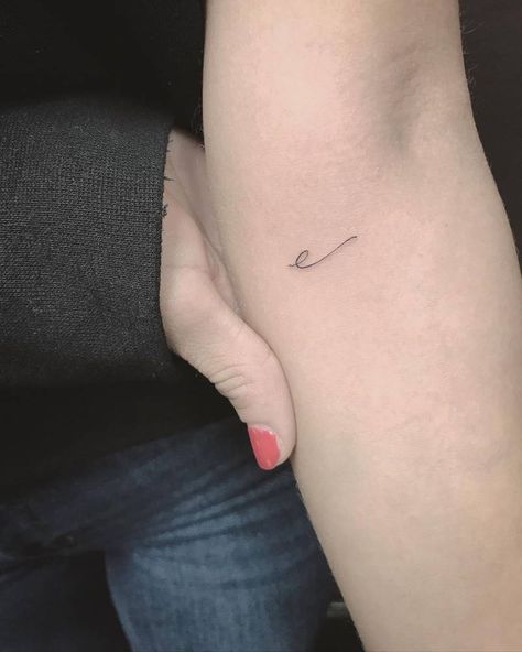 E Tattoos, Klimt Tattoo, International Tattoo, Print Handwriting, Single Needle Tattoo, Petite Tattoos, Initial Tattoo, E Tattoo, Dainty Tattoos