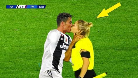 Cristiano Ronaldo vs Referees: Crazy Moments! Check more at https://www.mtashow.com/cristiano-ronaldo-vs-referees-crazy-moments/ Waka Waka Song, Fifa Funny, Funny Soccer Pictures, World Cup Song, Football Funny Moments, Football Youtube, Goals Football, Football Jokes, Ronaldo Pictures