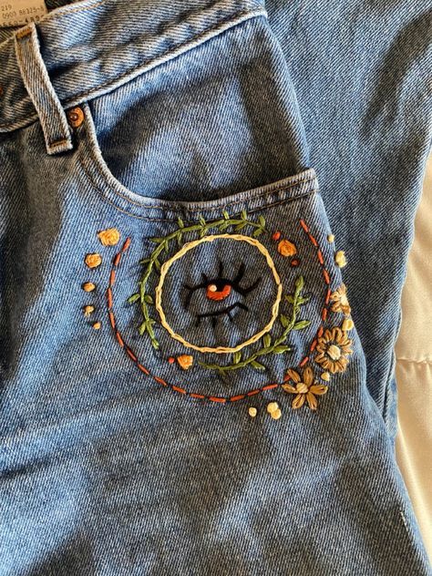 Diy, sewing, hippie embroidery, embroidery doodles, jeans, clothes embroidery, jean’s embroidery Easy Jeans Embroidery, Embroidery Designs Y2k, Y2k Embroidery Designs, How To Embroider Jeans, Hand Embroidered Jeans, Embroidery Jeans Diy Easy, Jeans Embroidery Diy, Male Housewife, Embroidery Inspiration Jeans