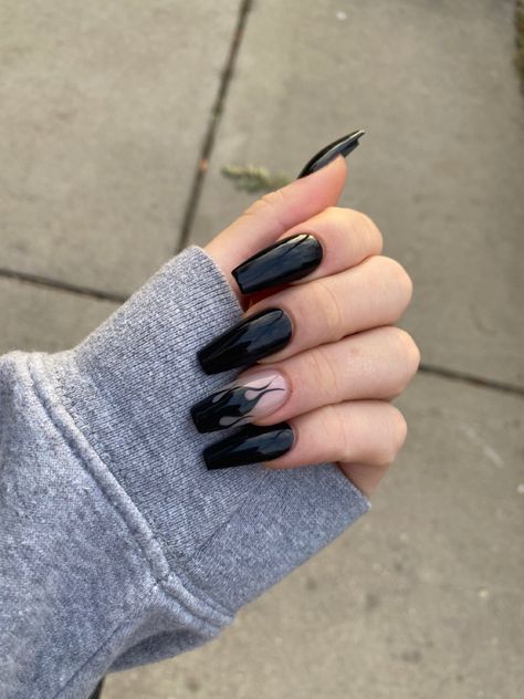 Black Nails With Fire Design, Black Nails Flame Design, Black And Blue Fire Nails, Flame Gel Nails, Black Nails Medium Length, Badass Nail Designs, Black Flame Nails, Nails With Black, Future Nails