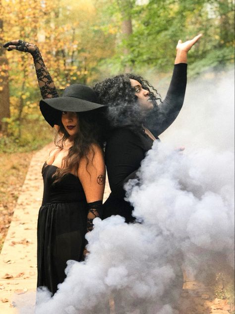 Halloween photoshoot costume ideas Cauldron Spells, Motion Photography, Were Expecting, Keep Working, Best Friend Photoshoot, Witchy Fashion, Halloween Photoshoot, Dark Feminine Aesthetic, Pumpkin Colors