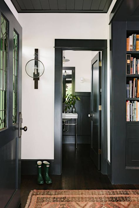 Contrast Trim Colour Inspiration - Making it in the Mountains Making It In The Mountains, Black Trim Paint Color, Black Indoor Trim, Green Walls With Black Trim, Black Trim And Doors Interior, Black Doors And Trim Interior, Light Walls With Dark Trim, Dark Trim Interior, Door And Trim Colors Interior