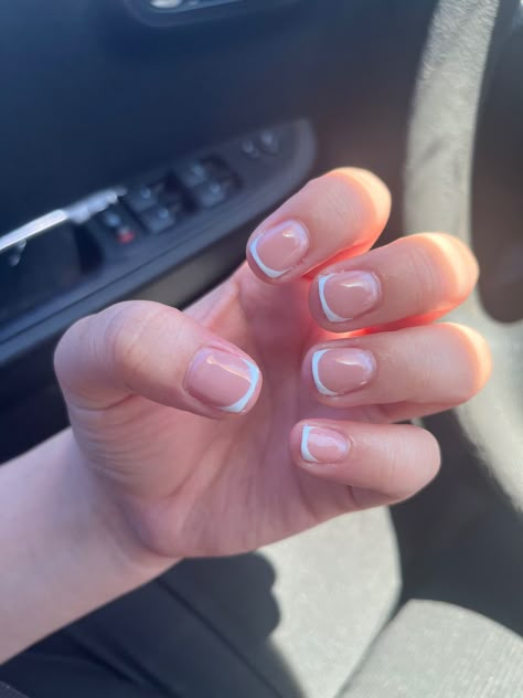 Mini Nails French, Kids French Tip Nails Short, Small Nails French, Nails For 7 Yrs Old, Cute Natural Gel Nails, Petite French Tip Nails, Gel Nails Short French Tips, Nail Art For Kids Small Nails, Nail Ideas For Kids 9-10