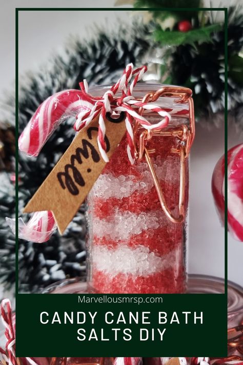 A beautiful homemade gift. Perfect for teacher, stocking fillers or handy little gifts to keep on hand in case you forget someone! Make Bath Salts, Bath Candle, Diy Bath Salt, Homemade Teacher Gifts, Body Care Recipes, Bath Salts Recipe, Bath Salts Diy, Mini Candy Canes, Bath Melts