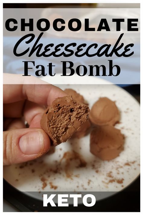 Keto Chocolate Cheesecake, Fat Bomb Recipes, Recipe With Cream Cheese, Breakfast Low Carb, Keto Journey, Fat Bomb, Fat Bomb Recipe, Keto Brownies, Keto Fat