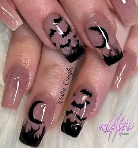 Bat Nail Art Halloween, Medium Nails Halloween, Horror Inspired Nails, French Tip Holloween Nails, Halloween French Tip Nails Short, Halloween Medium Nails, Halloween Nails With Bats, Short Spooky Nail Designs, Classy Halloween Nails Short Square