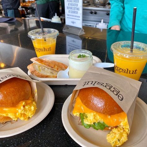 Eggslut Sandwich, 2025 Affirmations, Egg Restaurant, Egg Burger, Breakfast Recipies, Food Project, Breakfast Burger, Gourmet Sandwiches, Food Buffet