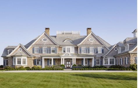 Hamptons Beach Houses, Hamptons Style House Plans, Coastal Homes Exteriors, Hampton Style House, Interior Design Hall, Westerly Rhode Island, Contract Interior Design, Hampton Style Home, Shingle Style Architecture