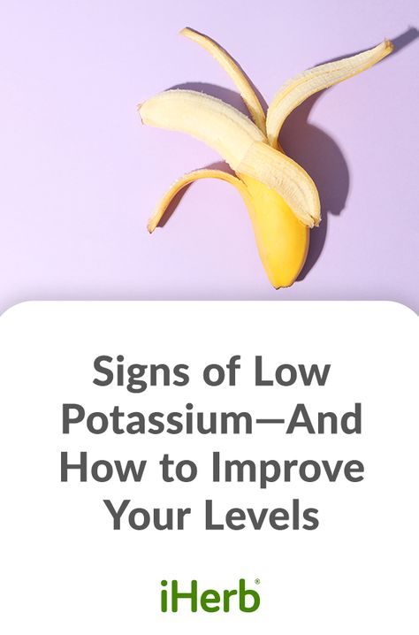 Muscle weakness, irregular heartbeat, and constipation are all signs of low potassium. Go beyond bananas with these top ways to increase potassium naturally. Low Potassium Symptoms, High Potassium Foods, Potassium Foods, Potassium Rich Foods, High Potassium, Natural Electrolytes, Cardiac Disease, Muscle Weakness, Natural Health Tips