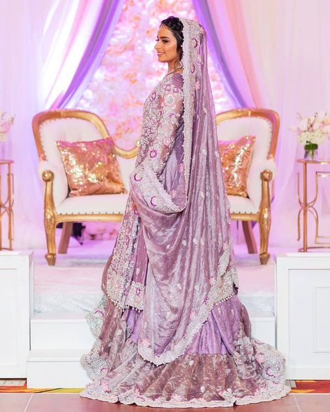 Indian Wedding Outfit Bride, Lavender Wedding Dress, India Aesthetic, Walima Dress, Purple Wedding Theme, Desi Wedding Dresses, Indian Wedding Outfit, Asian Wedding Dress, Latest Bridal Dresses