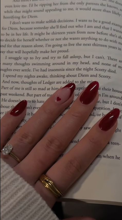 Short Red Nails, Deep Red Nails, Red Gel Nails, Wine Nails, Kutek Disney, Simple Fall Nails, Maroon Nails, Cherry Nails, Nagel Tips