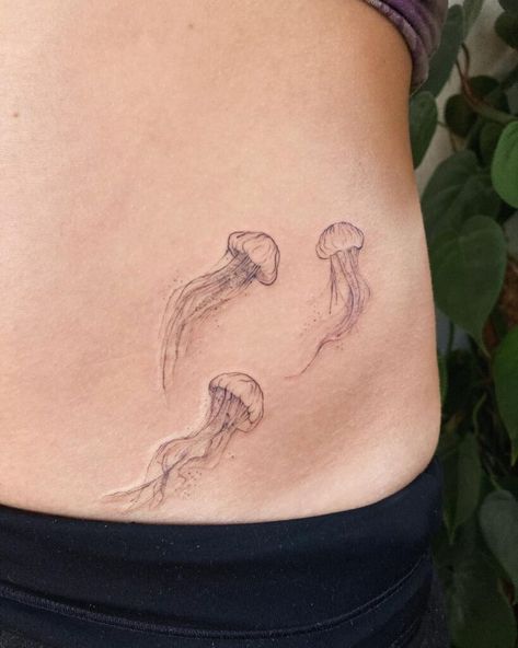 Red Ink Jellyfish Tattoo, 2 Jellyfish Tattoo, Jellyfish Tattoo Aesthetic, Stick And Poke Jellyfish, Really Tiny Tattoos, Moon Jelly Fish Tattoo, Good Thigh Tattoos, Two Jellyfish Tattoo, Jellyfish Rib Tattoo