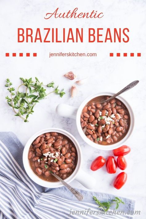 Brazilian Beans Recipe, Cracked Chicken, Brazilian Beans, Crepes Recipe, Breakfast Crepes, Bean Recipe, Creme Brûlée, Toast Casserole, Tasty Breakfast