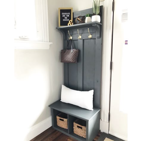 Mudroom Cubbies, Entryway Hall Tree, Mudroom Ideas, Mudroom Entryway, Mudroom Decor, Doors Repurposed, Mud Room Storage, Small Entryways, Door Porch