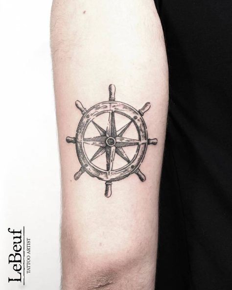 Dharma Wheel Tattoo Design, Ship Wheel Tattoo, Ship Tattoo Sleeves, Nautical Compass Tattoo, Tattoo On The Back, Unique Half Sleeve Tattoos, Wheel Tattoo, Rose Drawing Tattoo, Engraving Tattoo