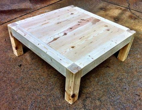 Square Parsons Coffee Table Pallet Tables, Coffee Table Plans, Farmhouse Tables, Simple Coffee Table, Make A Table, Coffee Talk, Building Furniture, Wood Working Ideas, Pallet Creations