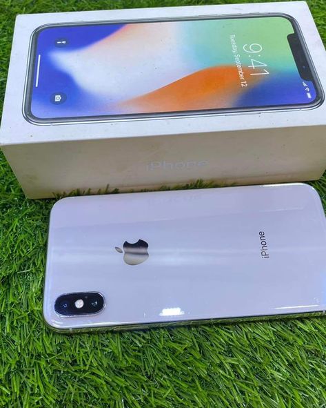 I Phone 7 Plus, I Phone X, Phone 7, Aesthetic Videos For Edits Love, Face Id, Silver Colour, I Phone, Iphone X, White Silver