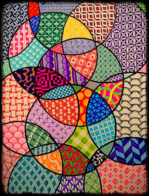 Overlapping Shapes Drawing, Overlapping Shapes Art, Sunflowers Crafts, Diy Sunflowers, Overlapping Art, Doodles Mandala, Art Elementary, Overlapping Shapes, Soyut Sanat Tabloları