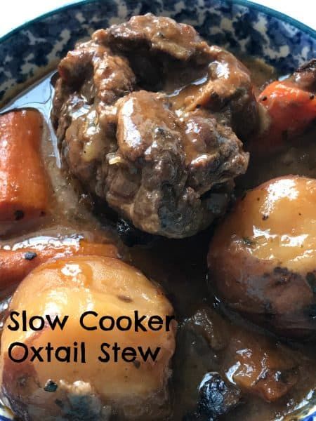 Slow Cooker Oxtail Stew Oxtail Slow Cooker, Slow Cooker Oxtail, Oxtail Recipes Crockpot, Oxtail Recipes Easy, Slow Cooker Caramelized Onions, Cooking Oxtails, Oxtail Stew Recipe, Stew Slow Cooker, Oxtail Recipe