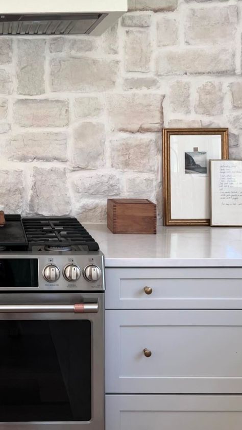 There's nothing quite like cooking in a stunning kitchen that features stone veneer accents. Follow the link to our Inspiration Gallery for more ideas. Backsplash Kitchen Stone, Stone Veneer Kitchen, Kitchen Stone Backsplash, Stone Veneer Backsplash, Horizon Stone, Veneer Kitchen, Kitchen Stone, Stone Backsplash Kitchen, Kitchen Cabinets Doors