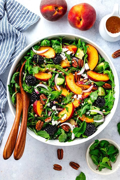 Blackberry Peach Arugula Salad Blackberry Salad Recipes, Peach Arugula Salad, Blackberry Salad, Cafe Food Ideas, Salad Presentation, Blackberry Peach, Big Salads, Fair Recipes, Two Peas And Their Pod