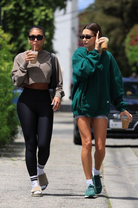 Hailey Bieber and Lori Harvey 5.5.23 Hailey Bieber Workout Outfits, Lori Harvey Workout Outfits, Lori Harvey Gym Outfits, Hailey Bieber Gym, Lori Harvey Street Style, Lori Harvey Workout, Wellness Era, Harvey Outfits, Gym Ootd