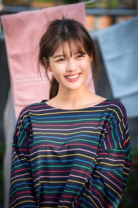 Kim Yoo Jung Fashion, Clean With Passion For Now, Korean Bangs, Kim Yoojung, Kim You Jung, Kim Yoo Jung, I Love Cinema, Korean Actresses