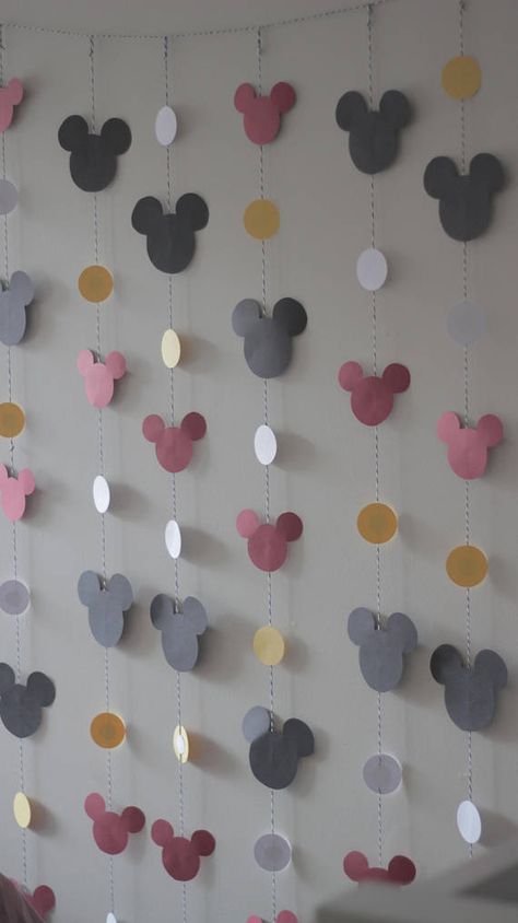 Mickey Mouse Table, Γενέθλια Mickey Mouse, Mickey Mouse Crafts, Black Mickey Mouse, Mickey First Birthday, Minnie Mouse Birthday Party Decorations, Minnie Mouse Birthday Decorations, Mickey Birthday Party, Minnie Birthday Party