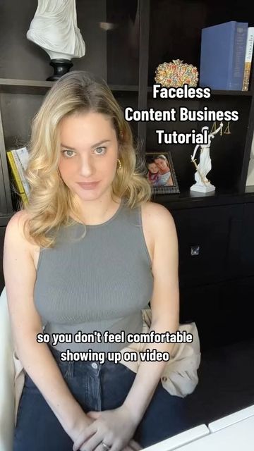 Erin - This was supposed to be a joke not a job on Instagram: "Actually I’m doing this forget I mentioned it 🙃 #websitesyouneedtoknow #howtostartabusiness Also if you saw my stories today you know what this is all about - thank you for helping me come up with this one ahah 😅" Life Hacks Websites, Money Management Advice, Best Small Business Ideas, Small Business Social Media, Show Me The Money, Money Making Jobs, Financial Life Hacks, Money Making Hacks, Money Life Hacks