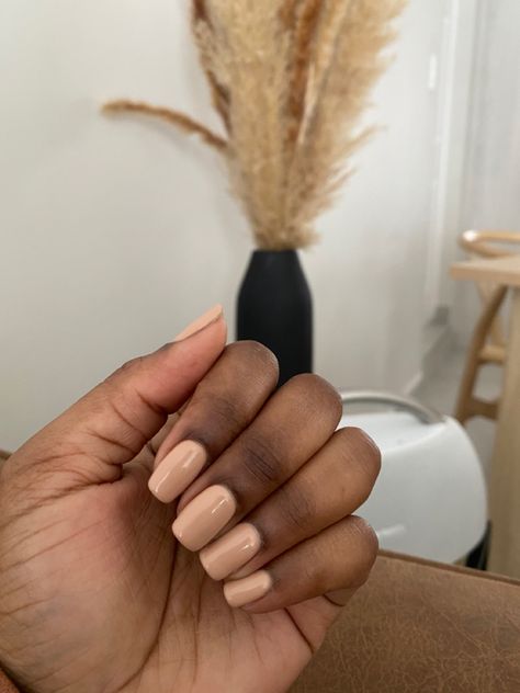 Short Nails Ideas For Dark Skin, Nude Nail Polish For Dark Skin, Nails Dark Skin, Regular Nails, American Manicure, Nails Dark, Gel Toe Nails, Fun Nail Colors, Gel Toes