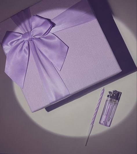 Mystery Box Aesthetic, Lavender Birthday Aesthetic, Aesthetic Purple Birthday, Birthday Aesthetic Purple, Purple Aesthetic Birthday, Purple Gift Box Ideas, Purple Birthday Aesthetic, Purple Party Aesthetic, Purple Lifestyle